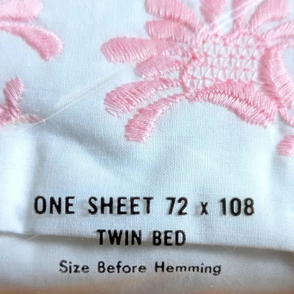 Vintage Stevens One Fine Combed Percale Delta Finish 72x108 Twin Bed Sheet NOS